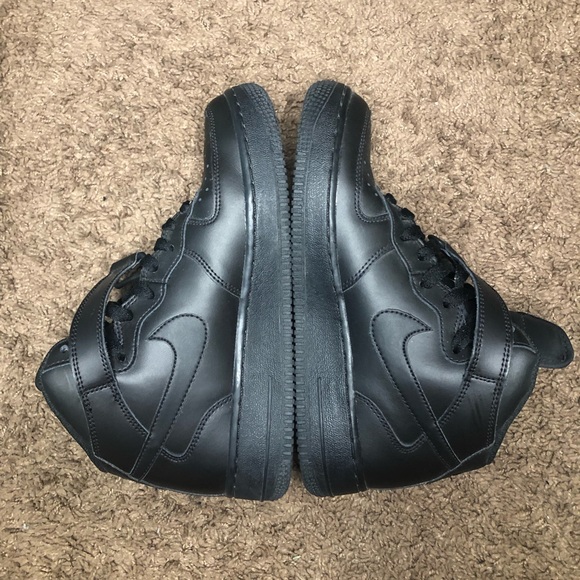 Nike Air Force mid all black - Picture 6 of 7